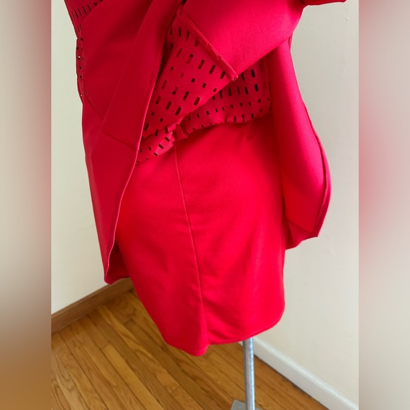 Joseph Ribkoff Limited Red Sleeveless Round Neck Cut Out Block Pattern SZ 6 - Picture 9 of 15